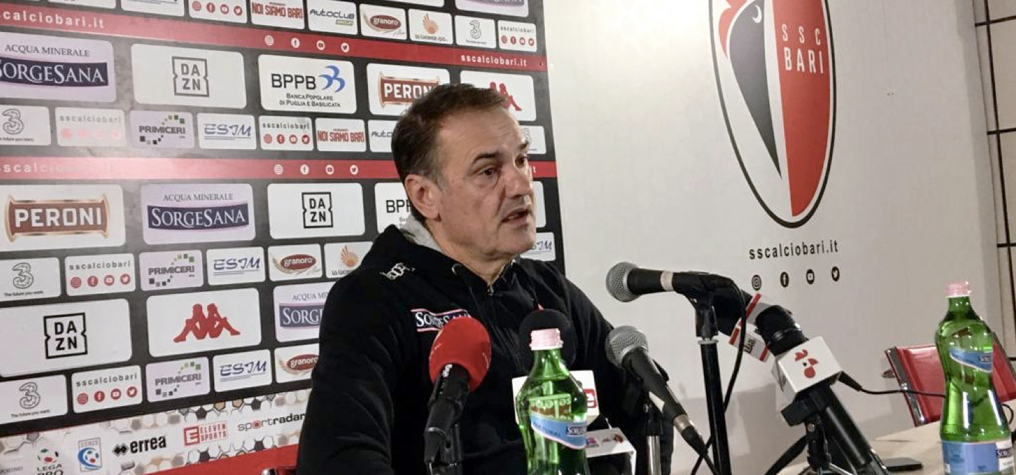 Cavese-Bari, la conferenza stampa di Vivarini