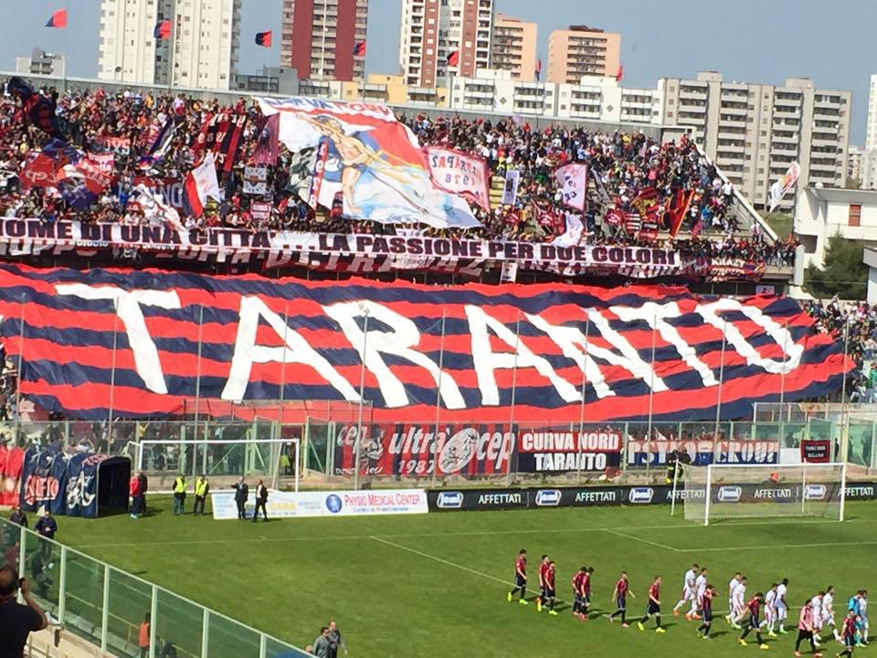 Curva Taranto