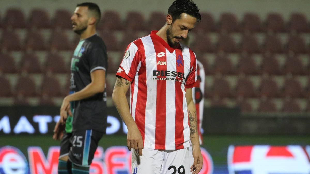 L'ex Lecce Saraniti positivo al COVID-19