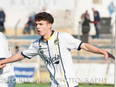 CALCIO – Gravina, Dentamaro: “Piazza calorosa, ambiente eccellente fin dall’inizio. Loiodice l’attaccante più forte mai affrontato”