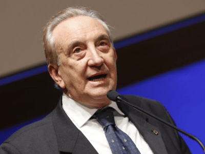 PALLAVOLO – Il presidente federale della Fipav: “Giocatori in campo con la mascherina”