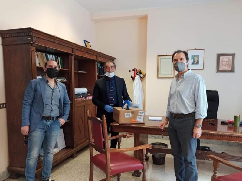 ATLETICA – FIDAL LECCE, donate visiere protettive all’Ospedale San Giuseppe da&nbsp;Copertino